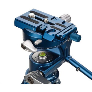  Benro SuperSlim Aluminum Series 1.5 Tripod with TSSL18APHVF3 Hybrid Flip Head