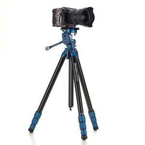  Benro SuperSlim Aluminum Series 1.5 Tripod with TSSL18APHVF3 Hybrid Flip Head