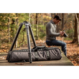  Benro Mammoth TMTH44C  Carbon Fiber Tripod