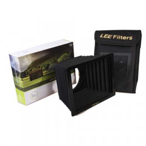  LEE Filters Wide Angle Lens Hood + Filter Slot